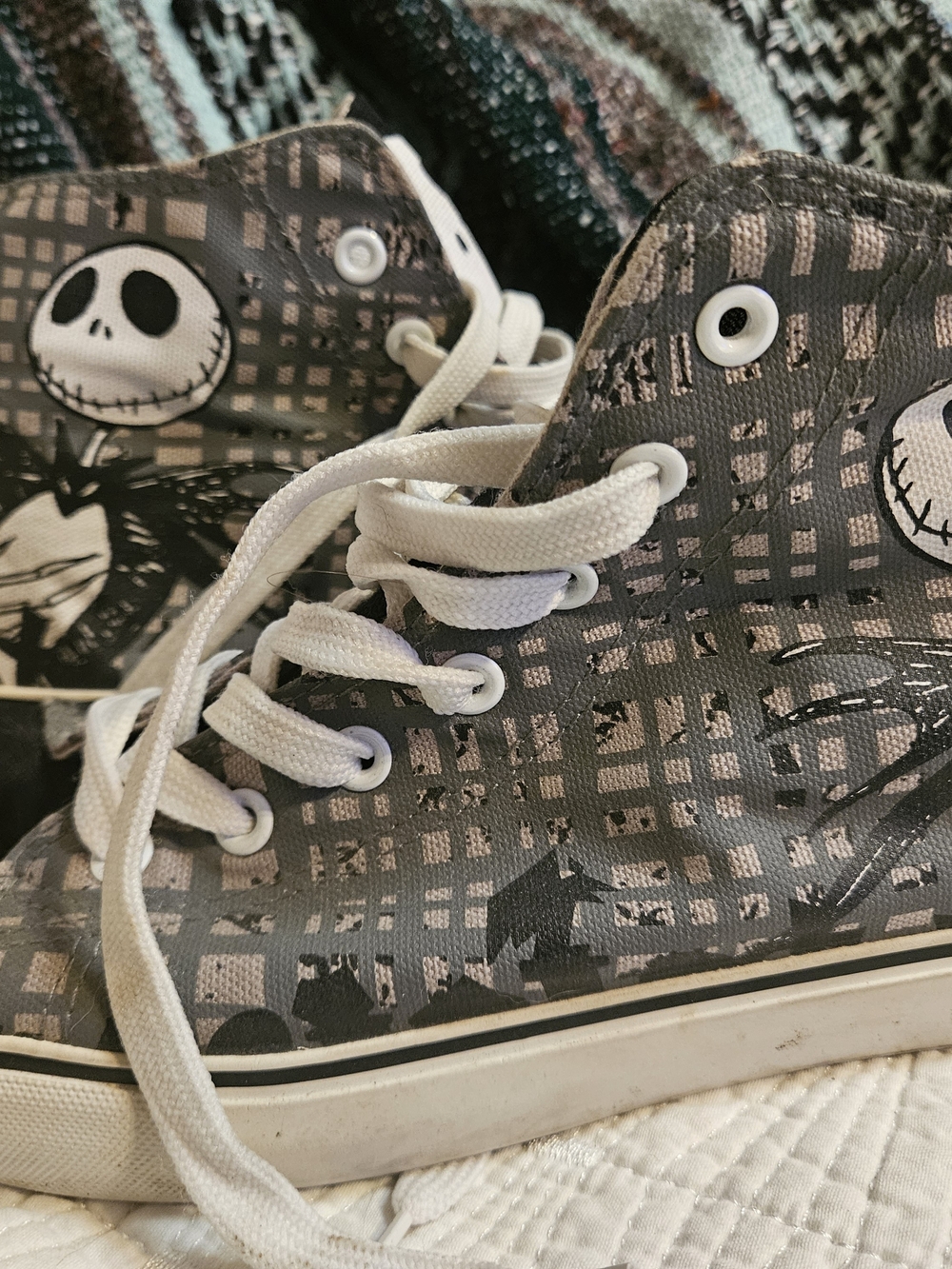 NIghtmare Before Christmas chucks style shoes DISNEY 10
